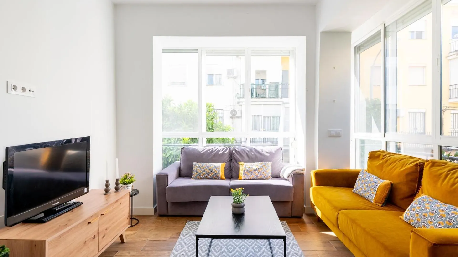 Confortable Apto. 3 Habitaciones Sevilla