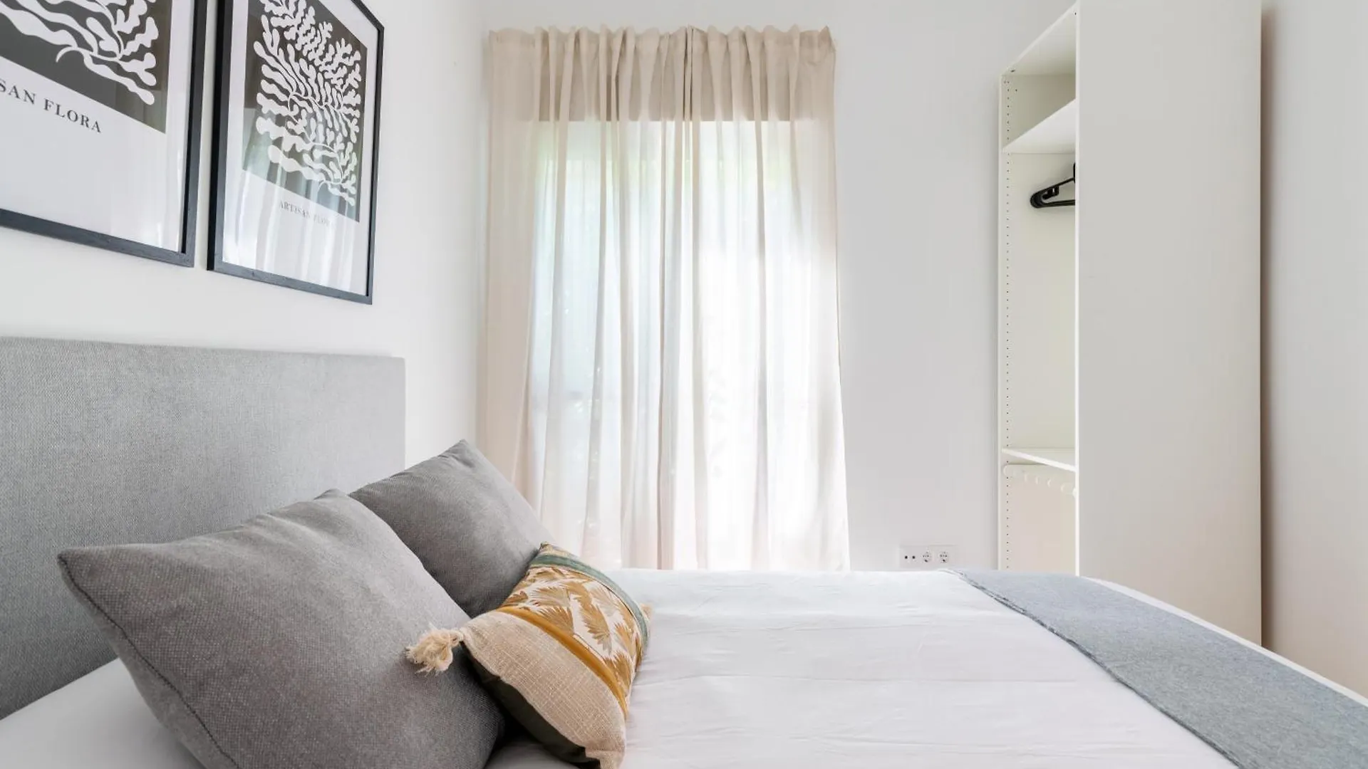 Confortable Apto. 3 Habitaciones Sevilla 0*,